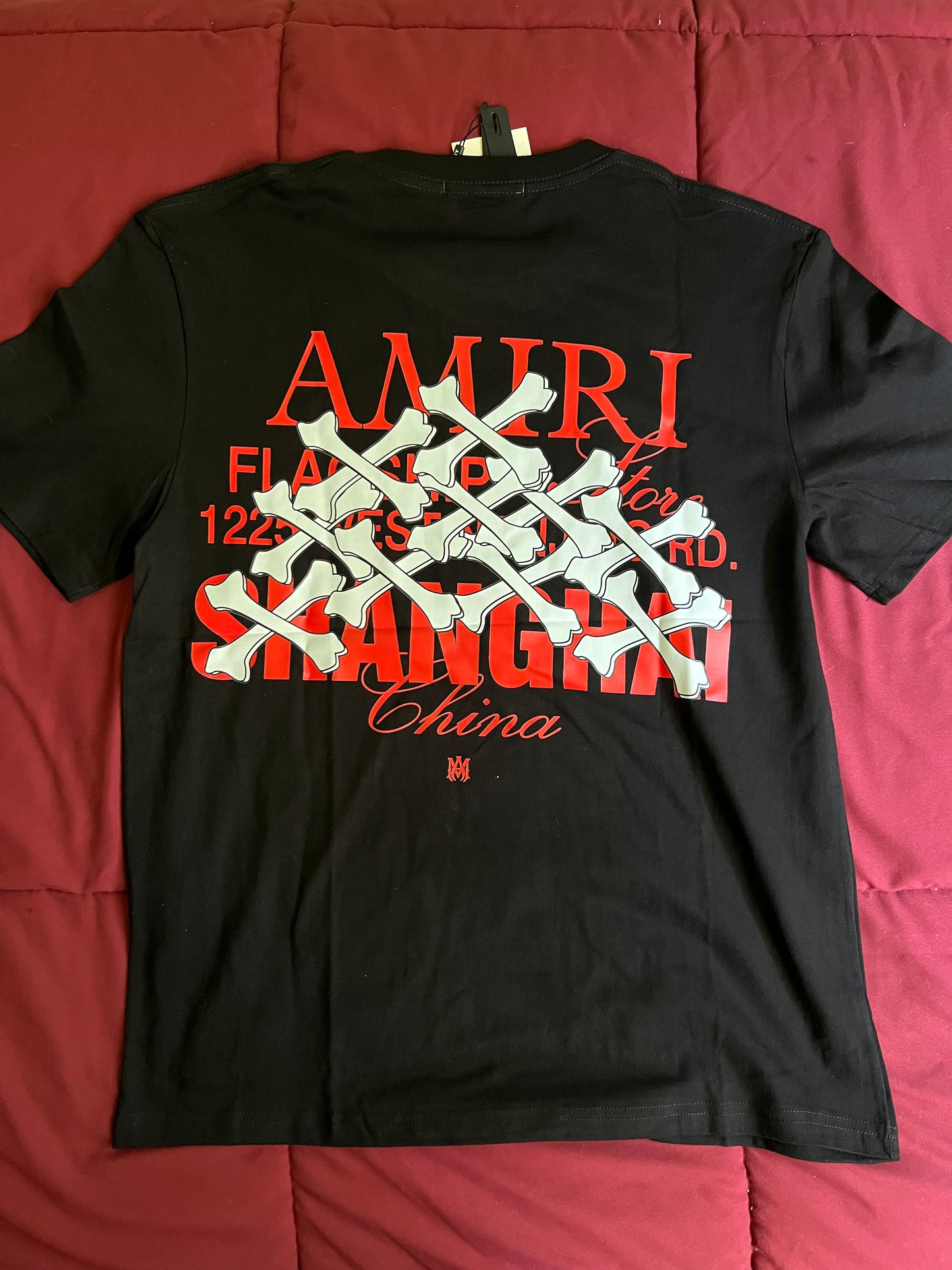 Playera Amiri